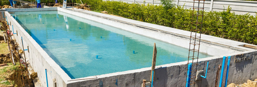 Piscine en béton